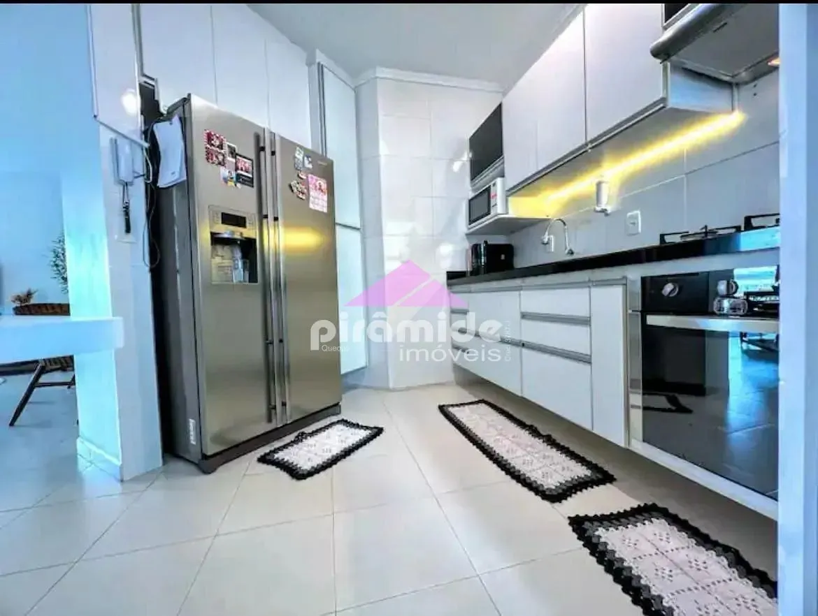 Apartamento, 4 quartos, 193 m² - Foto 8