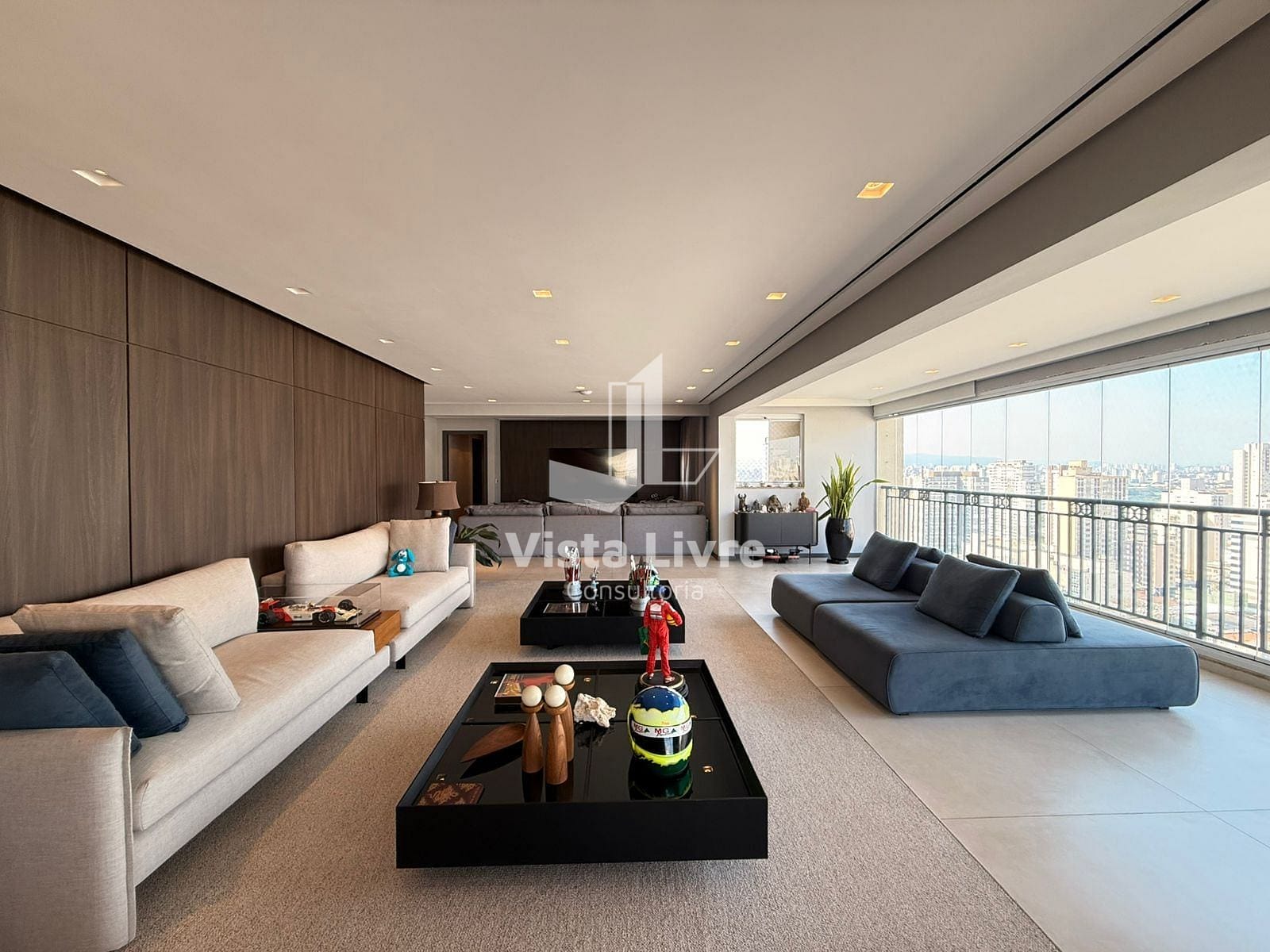 Apartamento, 3 quartos, 223 m² - Foto 1