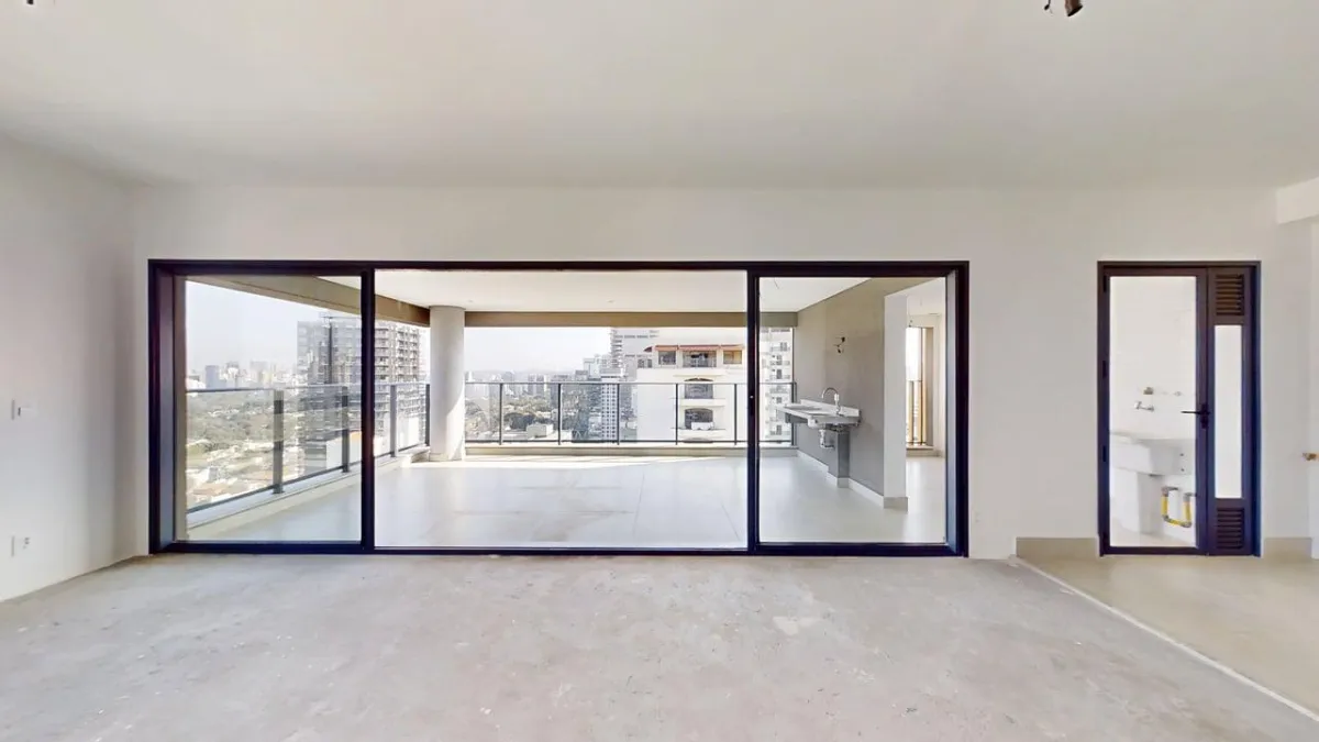 Apartamento para venda em Pinheiros com 4 quartos, sendo 2 suítes, 174m²