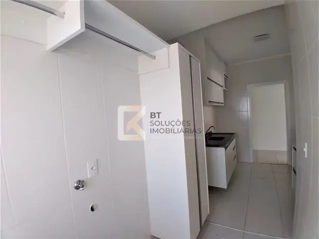 Apartamento 2 quartos e 1 banheiro, à venda, no bairro Parque São Lourenço em Indaiatuba