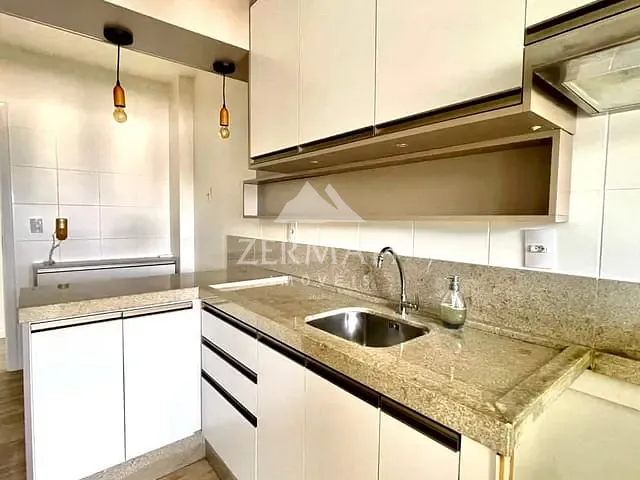 Apartamento 3 quartos e 2 banheiros, para alugar, no bairro Ponta Aguda em Blumenau