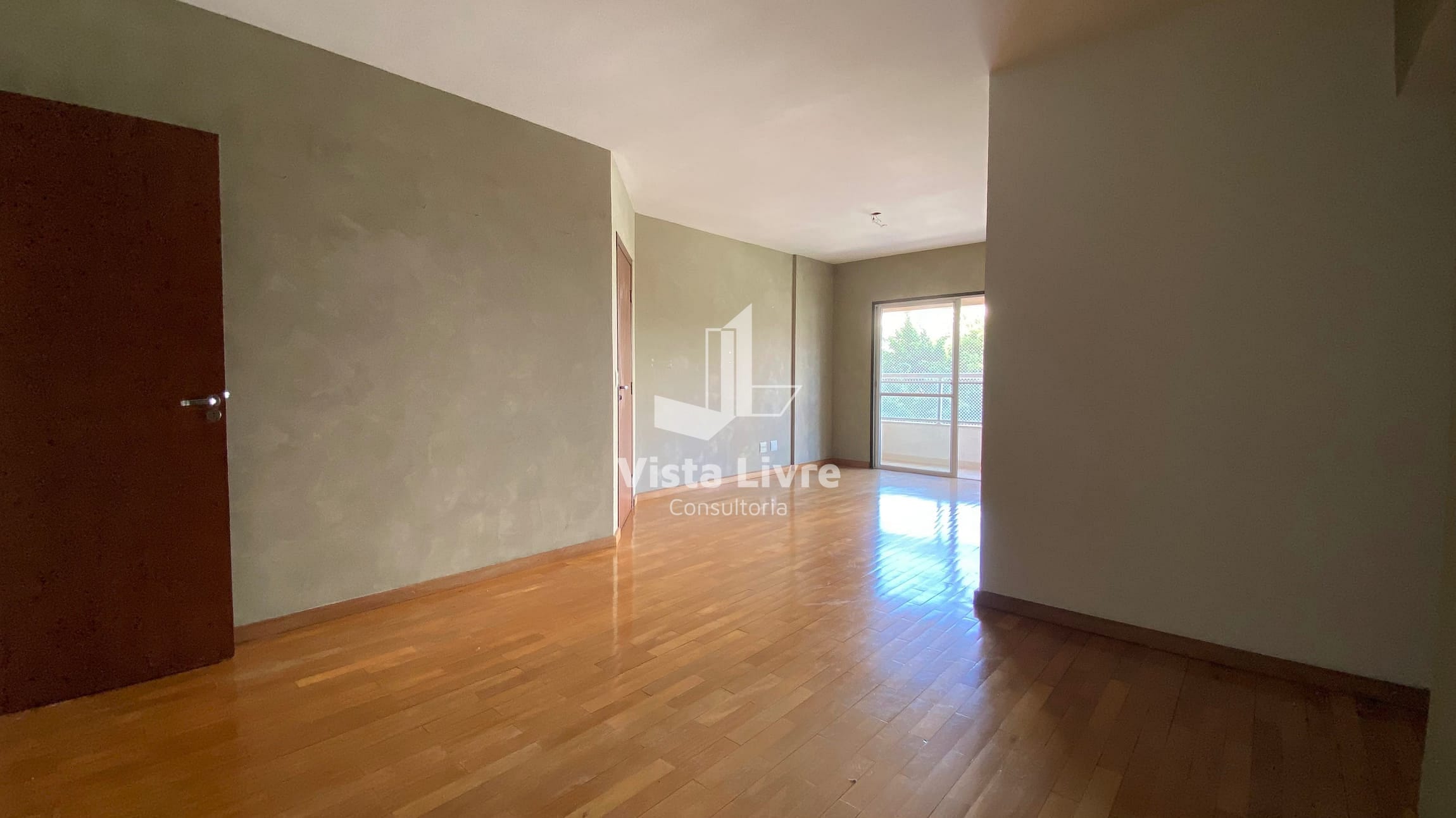 Apartamento à venda com 4 quartos, 106m² - Foto 2