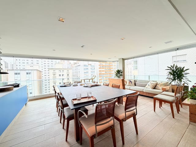 Apartamento com 290m² 4 quartos e 5 banheiros, à venda, no bairro Itaim Bibi em São Paulo