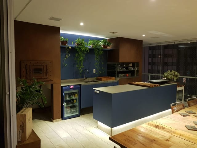 Apartamento com 290m² 4 quartos e 5 banheiros, à venda, no bairro Itaim Bibi em São Paulo
