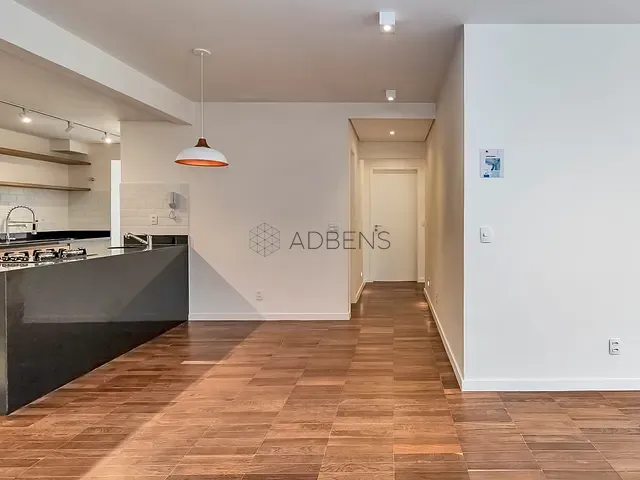 Apartamento 3 quartos e 3 banheiros, à venda, no bairro Itaim Bibi em São Paulo