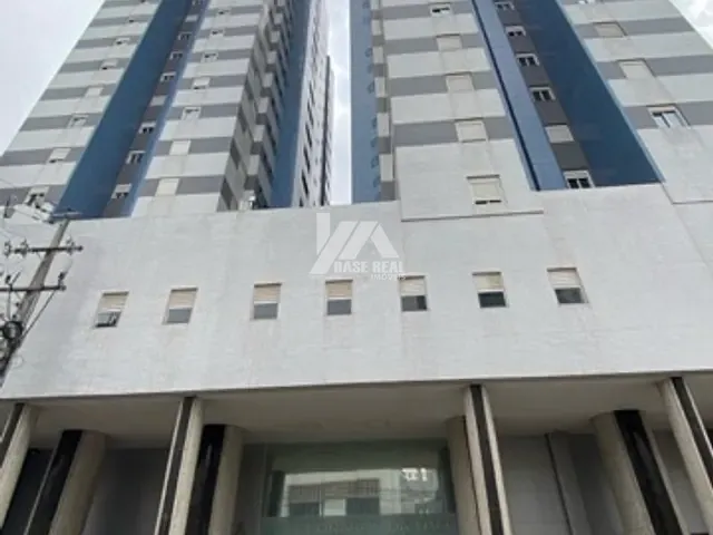 Apartamento 2 quartos e 1 banheiro, à venda, no bairro Centro em Ponta Grossa