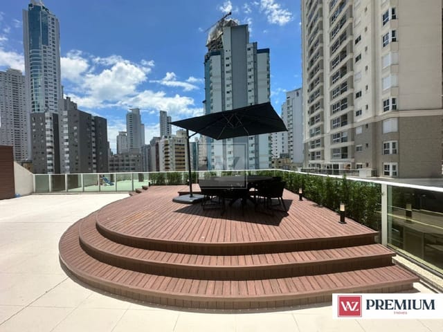 Apartamento 3 quartos e 4 banheiros, à venda, no bairro Centro em Balneário Camboriú