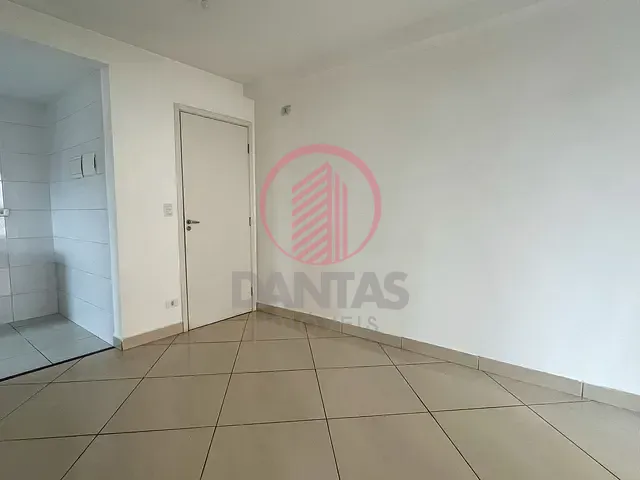 Apartamento 2 quartos e 1 banheiro, para alugar, no bairro Santa Maria em Osasco