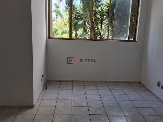 Apartamento 3 quartos e 1 banheiro, à venda, no bairro Cláudia em Londrina