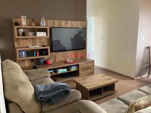 Apartamento 3 quartos e 1 banheiro, à venda, no bairro Jardim do Estádio em Santo André