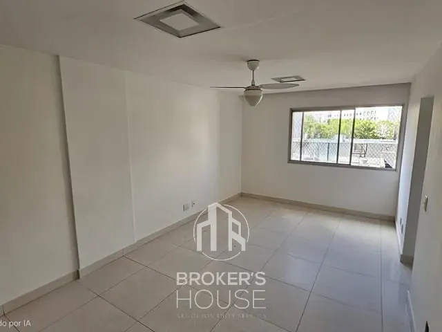 Apartamento 2 quartos e 3 banheiros, à venda, no bairro Praia do Canto em Vitória
