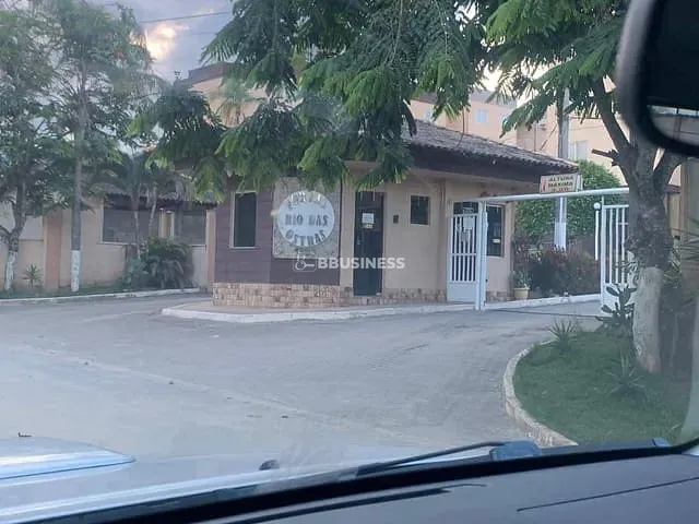 Apartamento 2 quartos e 1 banheiro, à venda, no bairro Cidade Praiana em Rio das Ostras