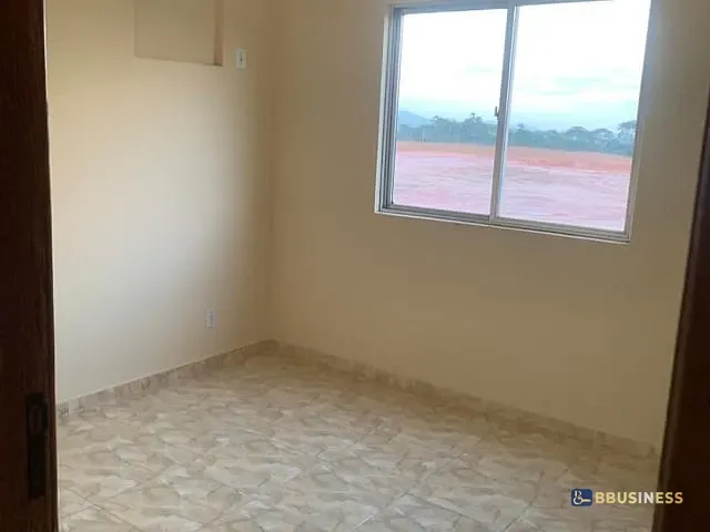 Apartamento 2 quartos e 1 banheiro, à venda, no bairro Cidade Praiana em Rio das Ostras