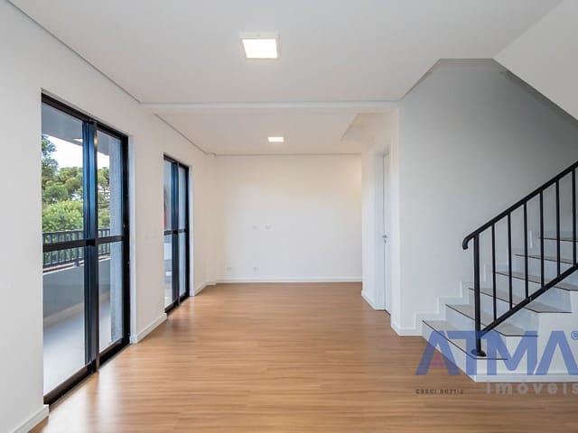 Apartamento 3 quartos e 2 banheiros, para alugar, no bairro Santa Felicidade em Curitiba