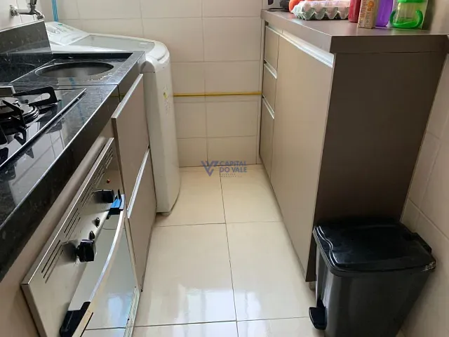 Apartamento 2 quartos e 1 banheiro, à venda, no bairro Jardim das Indústrias em São José dos Campos