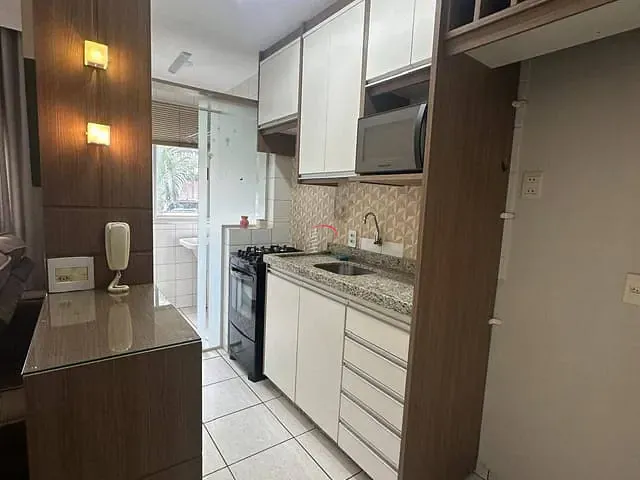 Apartamento com 96m² 3 quartos e 2 banheiros, para alugar, no bairro Aurora em Londrina