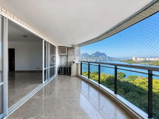 Apartamento com 181m² 4 quartos e 5 banheiros, para alugar, no bairro Barra da Tijuca em Rio de Janeiro