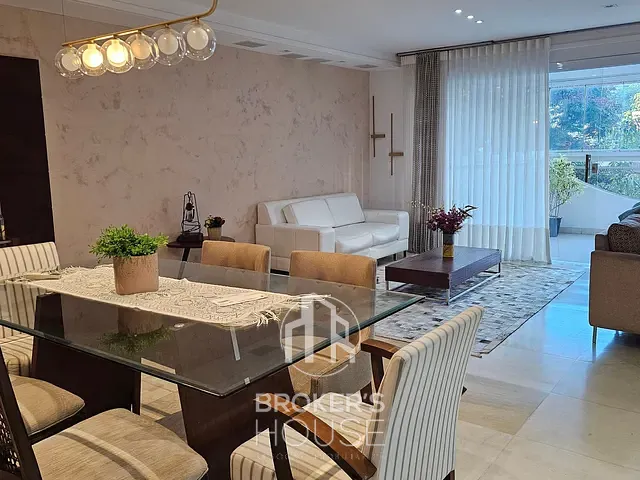 Apartamento com 173m² 4 quartos e 3 banheiros, à venda, no bairro Praia do Canto em Vitória