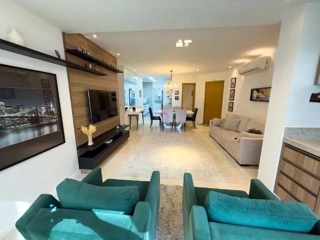 Apartamento com 205m² 3 quartos e 3 banheiros, à venda, no bairro Gleba Fazenda Palhano em Londrina