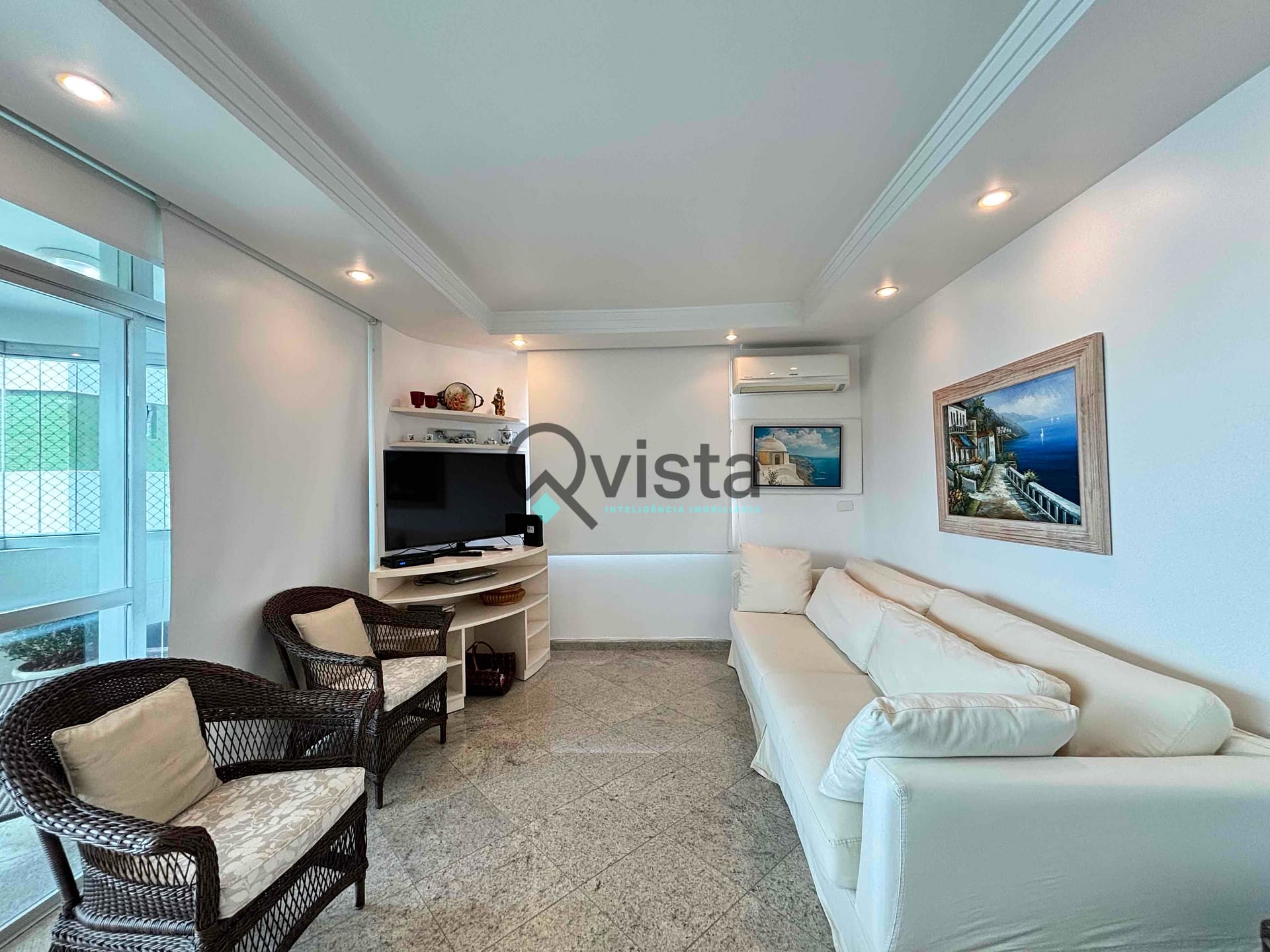 Apartamento à venda com 3 quartos, 145m² - Foto 4