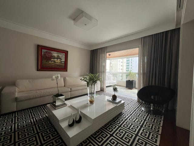 Apartamento com 265m² 3 quartos e 5 banheiros, à venda, no bairro Moema em São Paulo