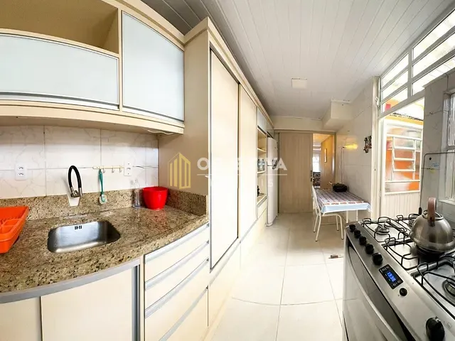 Apartamento com 113m² 3 quartos e 2 banheiros, à venda, no bairro Glória em Porto Alegre