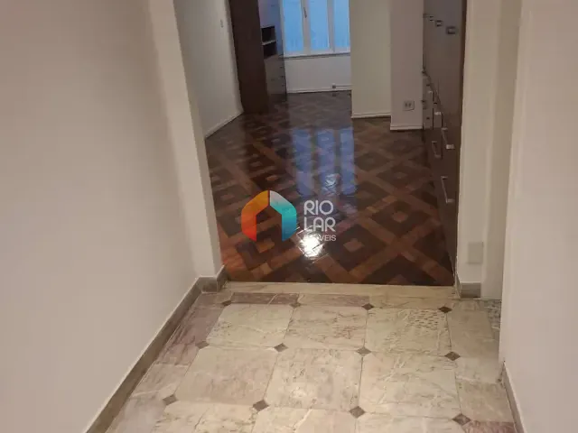 Apartamento com 200m² 3 quartos e 3 banheiros, à venda, no bairro Copacabana em Rio de Janeiro