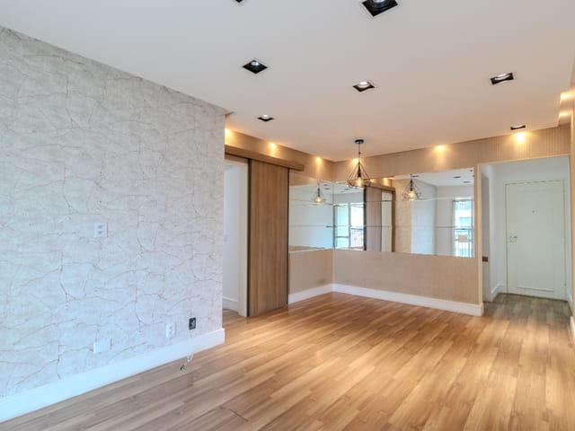 Apartamento com 85m² 3 quartos e 2 banheiros, à venda, no bairro Mooca em São Paulo