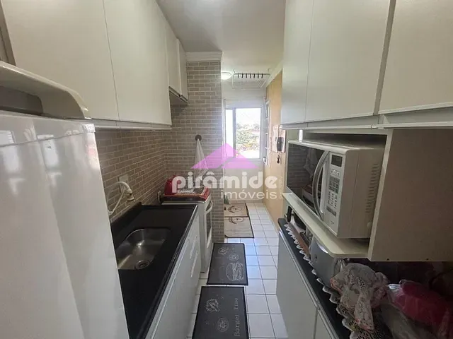 Apartamento com 58m² 2 quartos e 1 banheiro, à venda, no bairro Monte Castelo em São José dos Campos