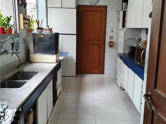 Apartamento 2 quartos e 2 banheiros, à venda, no bairro Itaim Bibi em São Paulo