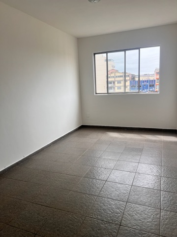 Apartamento 2 quartos e 1 banheiro, à venda, no bairro Centro em Macaé