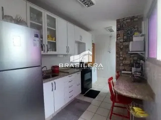 Apartamento com 100m² 3 quartos e 3 banheiros, à venda, no bairro Nova Suiça em Goiânia