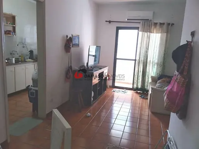 Apartamento 1 quarto e 1 banheiro, à venda, no bairro Ocian em Praia Grande