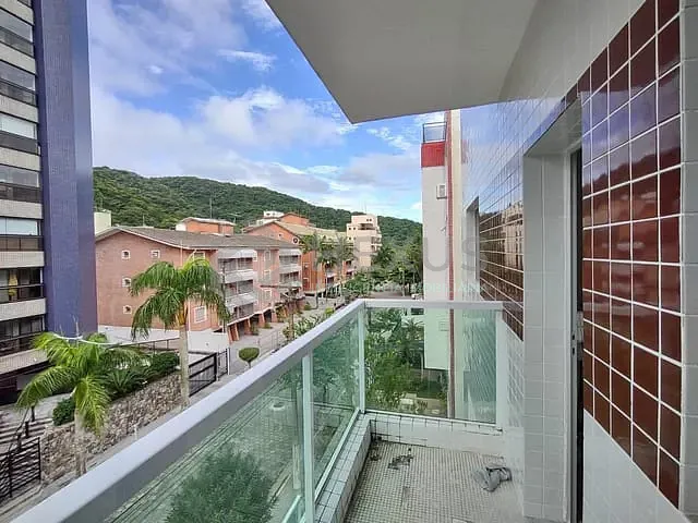 Apartamento com 110m² 2 quartos e 2 banheiros, à venda, no bairro Enseada em Guarujá