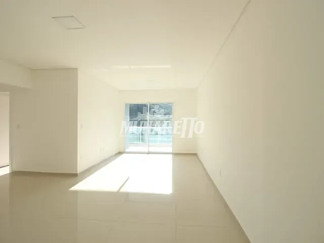 Apartamento com 181m² 2 quartos e 1 banheiro, à venda, no bairro Centro em Concórdia