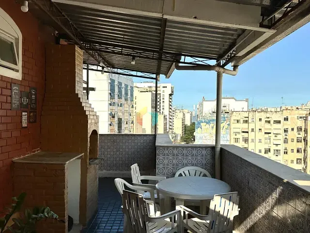Cobertura / Penthouse com 100m² 2 quartos e 3 banheiros, à venda, no bairro Copacabana em Rio de Janeiro