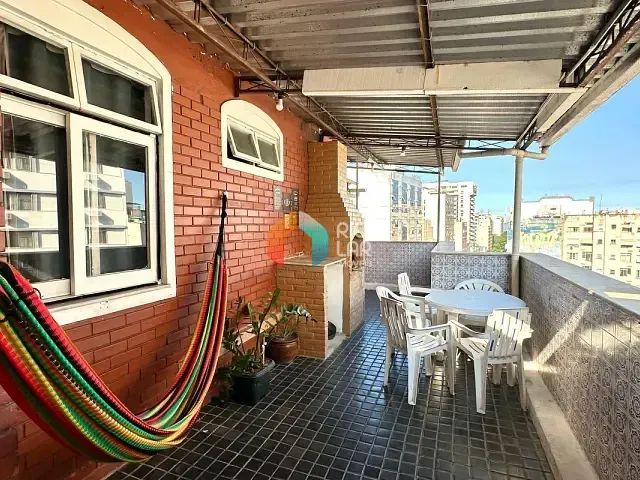 Cobertura / Penthouse com 100m² 2 quartos e 3 banheiros, à venda, no bairro Copacabana em Rio de Janeiro