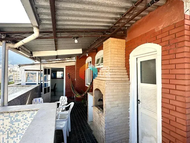 Cobertura / Penthouse com 100m² 2 quartos e 3 banheiros, à venda, no bairro Copacabana em Rio de Janeiro