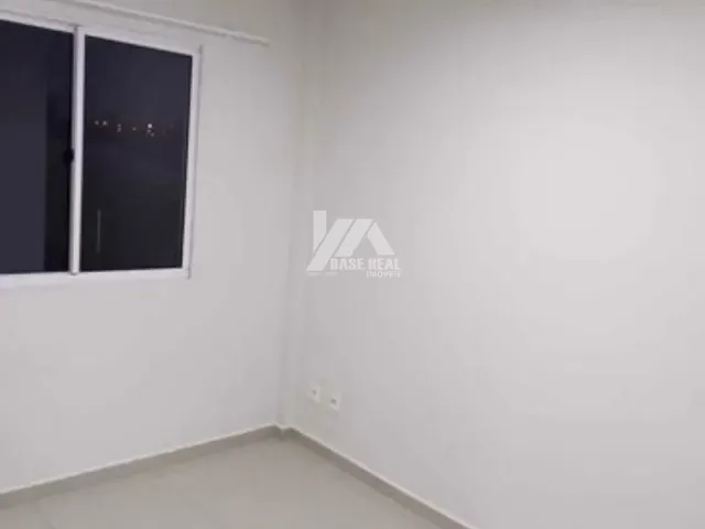 Apartamento 3 quartos e 1 banheiro, à venda, no bairro Uvaranas em Ponta Grossa