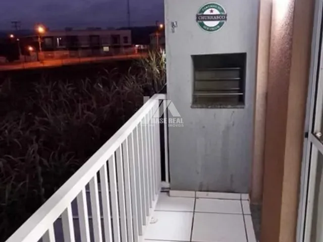 Apartamento 3 quartos e 1 banheiro, à venda, no bairro Uvaranas em Ponta Grossa
