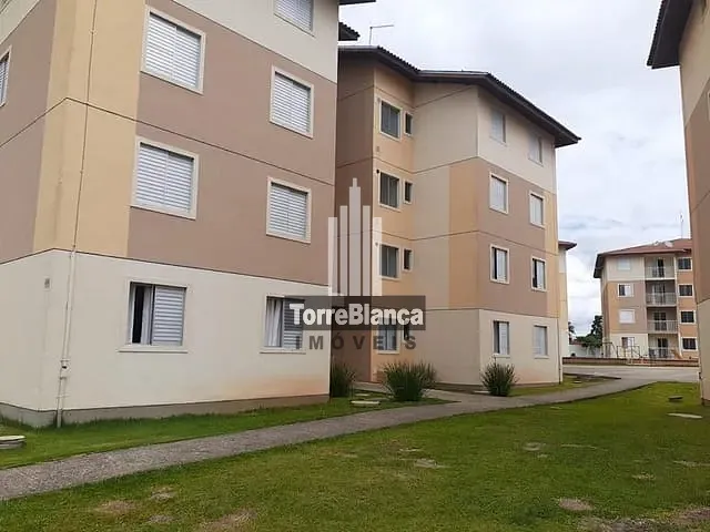 Apartamento com 68m² 3 quartos e 1 banheiro, para alugar, no bairro Uvaranas em Ponta Grossa