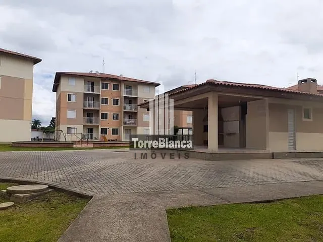 Apartamento com 68m² 3 quartos e 1 banheiro, para alugar, no bairro Uvaranas em Ponta Grossa