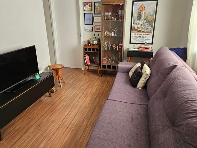 Apartamento com 55m² 2 quartos e 1 banheiro, à venda, no bairro São Gonçalo em Pelotas