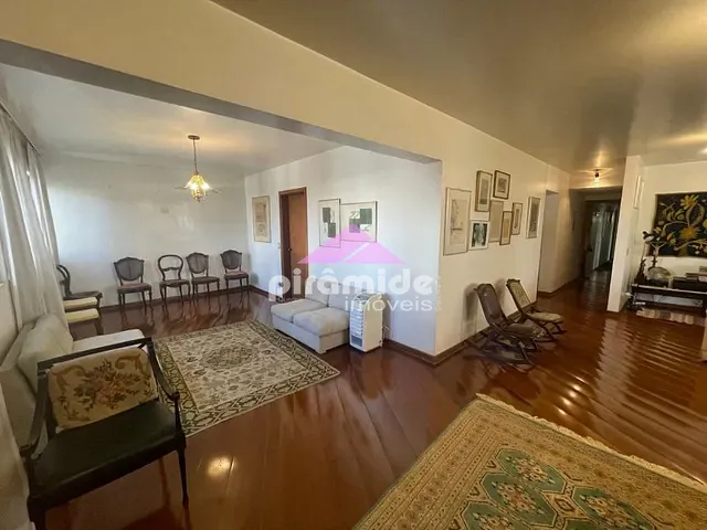 Apartamento com 278m² 4 quartos e 4 banheiros, à venda, no bairro Vila Adyana em São José dos Campos