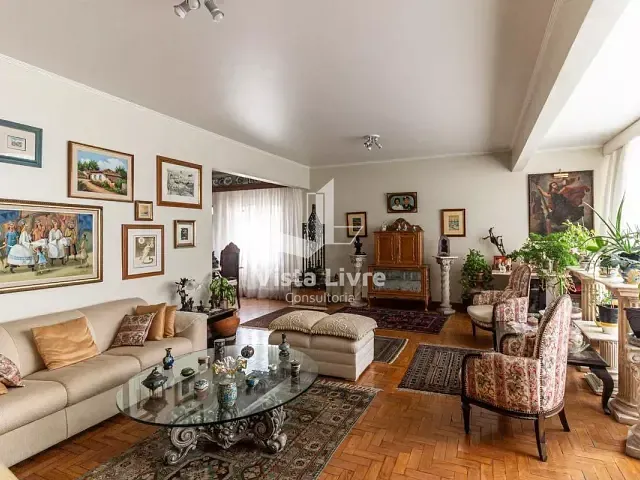 Apartamento com 187m² 3 quartos e 4 banheiros, à venda, no bairro Higienópolis em São Paulo