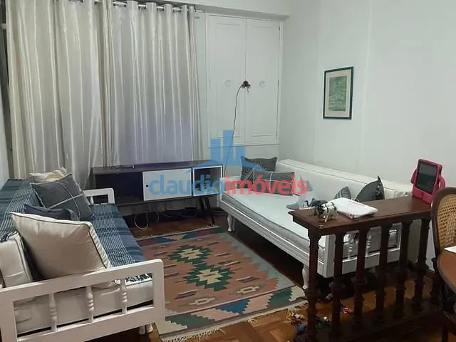 Apartamento 2 quartos e 1 banheiro, à venda, no bairro Copacabana em Rio de Janeiro
