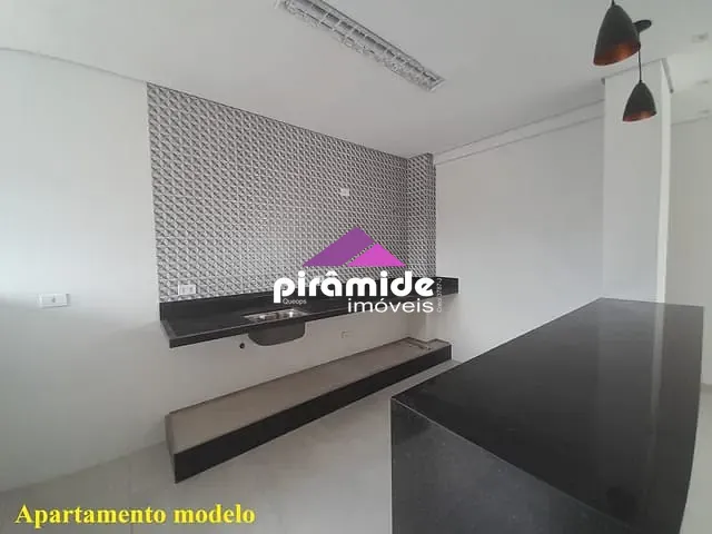 Apartamento com 85m² 3 quartos e 2 banheiros, à venda, no bairro Aruan em Caraguatatuba
