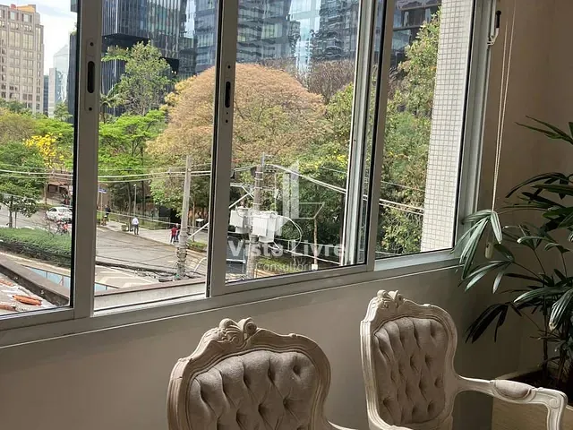Apartamento com 108m² 3 quartos e 2 banheiros, à venda, no bairro Itaim Bibi em São Paulo