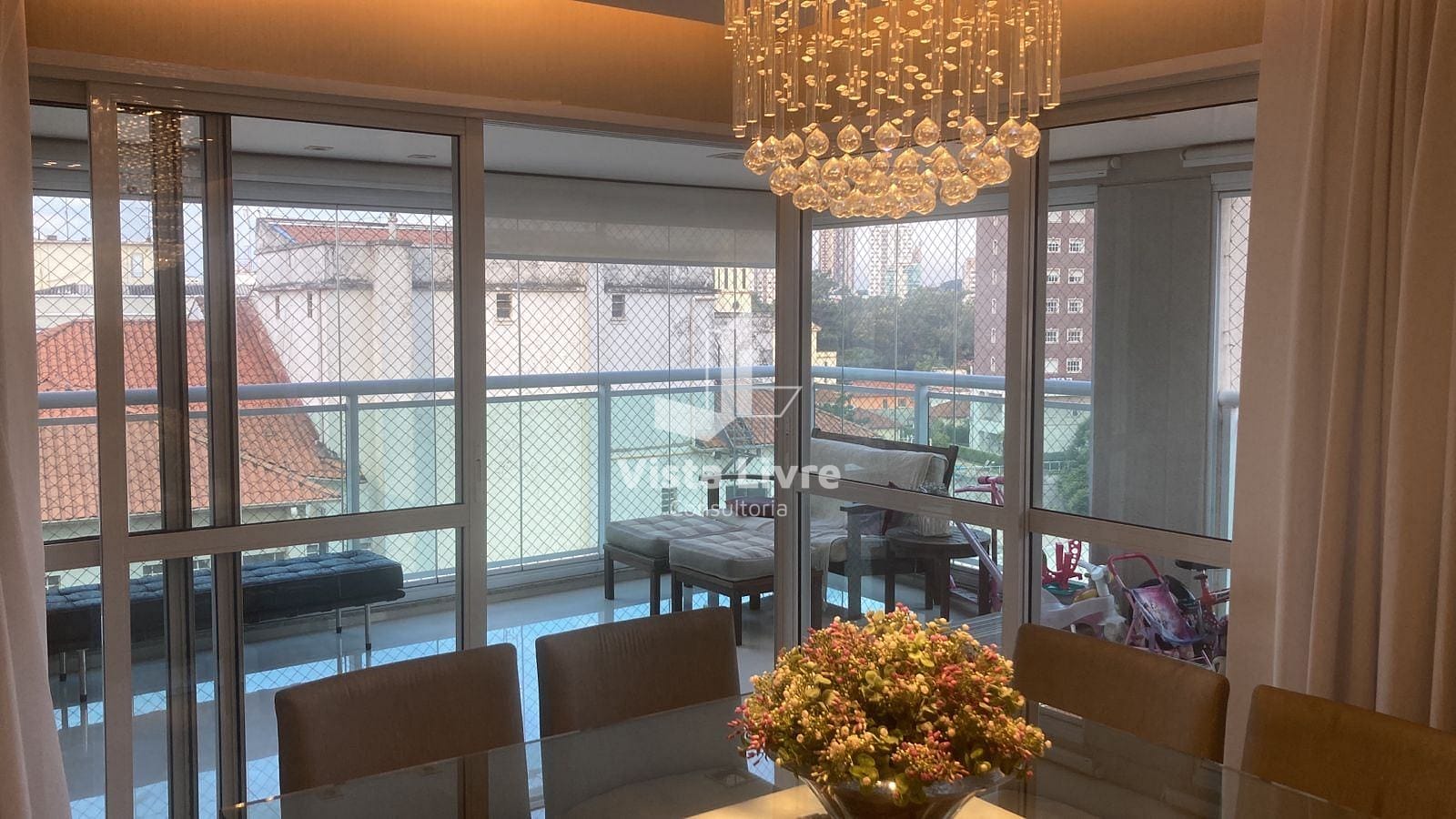 Apartamento, 3 quartos, 213 m² - Foto 2