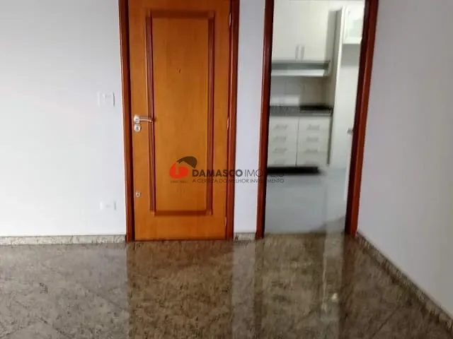 Apartamento 3 quartos e 1 banheiro, à venda, no bairro Santo Antônio em São Caetano do Sul